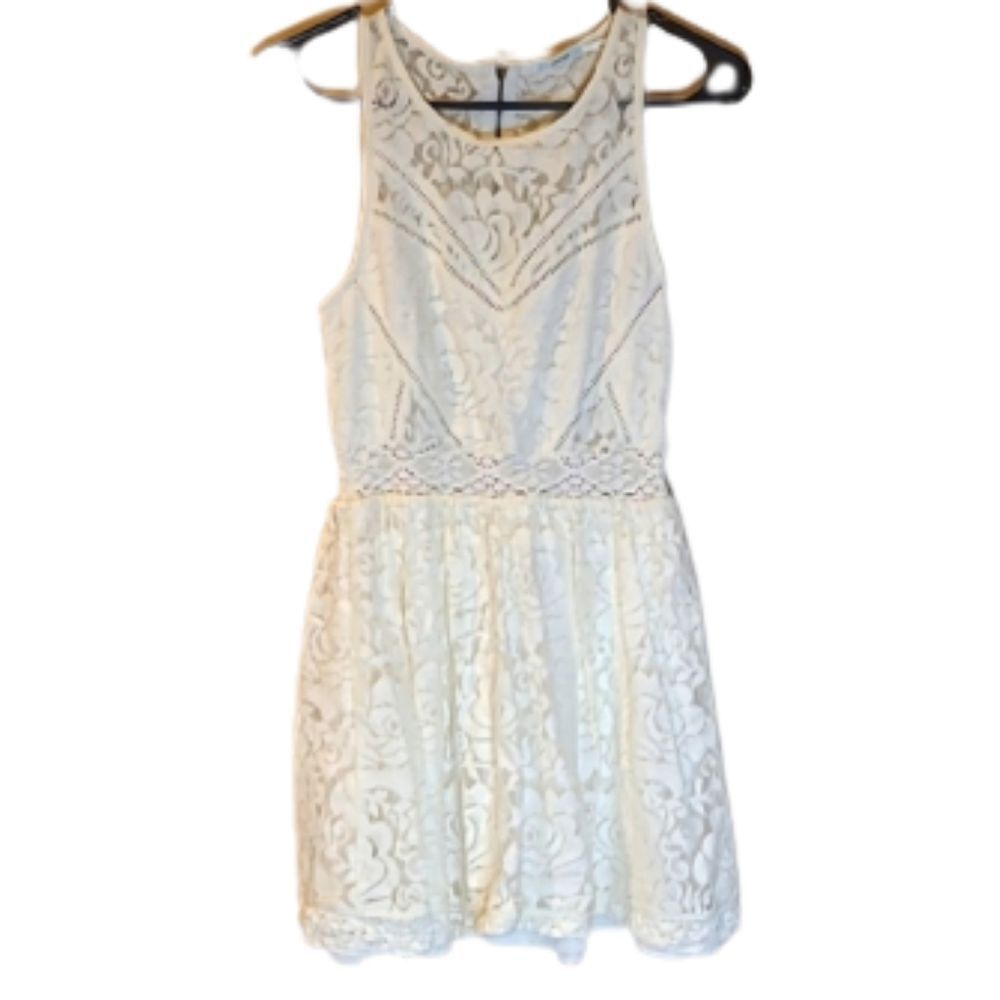 ♡♡♡ XS Cream Lace Floral Pattern Fit-n-Flare Mini Dress Angelic